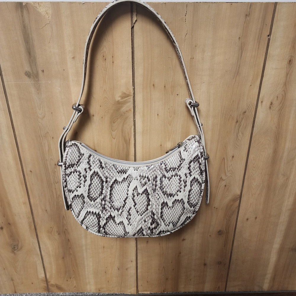 JustFab Faux Snakeskin Purse- EUC!!